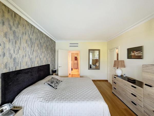 Appartement F4 à vendre  4 pièces - 123,55 m2 CANNES - 06