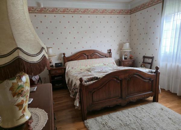 Maison lumineuse avec SOUS-SOL & VÉRANDA