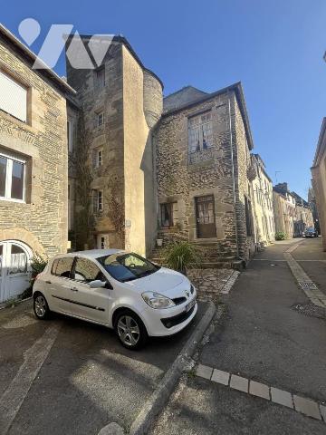 Maison d’habitation de charme, mitoyenne