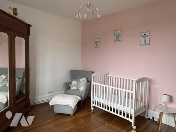 Maison de maître 6 pièces 146m²