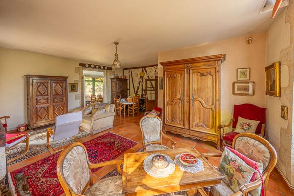 A vendre Maison Auch 237,66m2 avec 1 hectare de terrain arboré