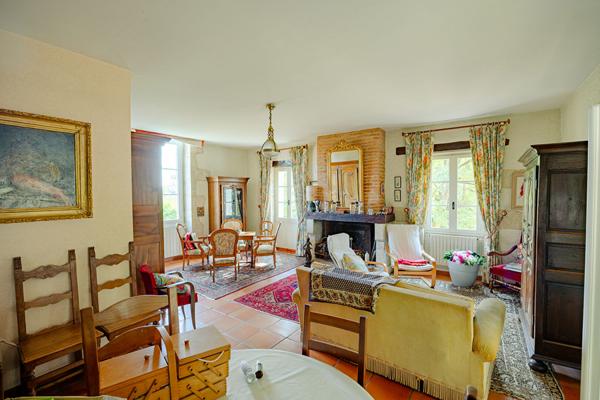 A vendre Maison Auch 237,66m2 avec 1 hectare de terrain arboré