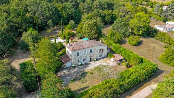 A vendre Maison Auch 237,66m2 avec 1 hectare de terrain arboré