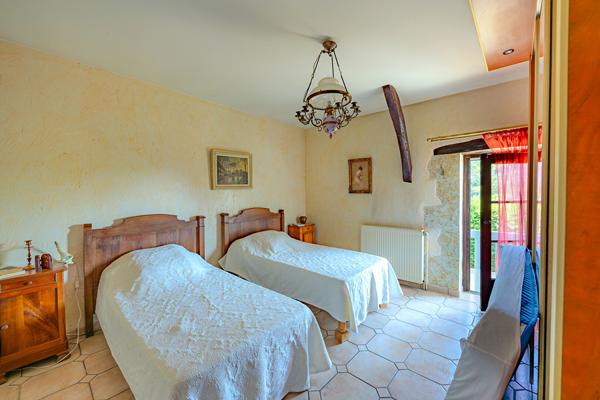 A vendre Maison Auch 237,66m2 avec 1 hectare de terrain arboré