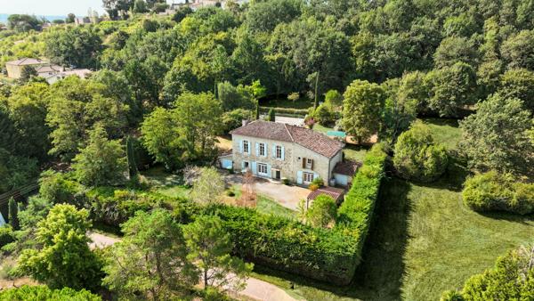 A vendre Maison Auch 237,66m2 avec 1 hectare de terrain arboré