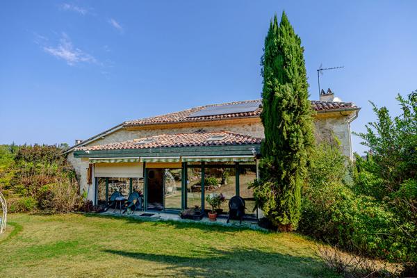 A vendre Maison Auch 237,66m2 avec 1 hectare de terrain arboré