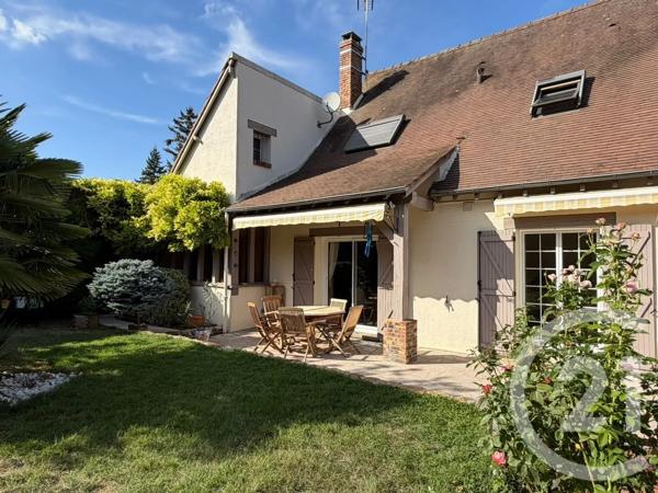 Maison à vendre  8 pièces - 209 m 2   ST FARGEAU PONTHIERRY  - 77