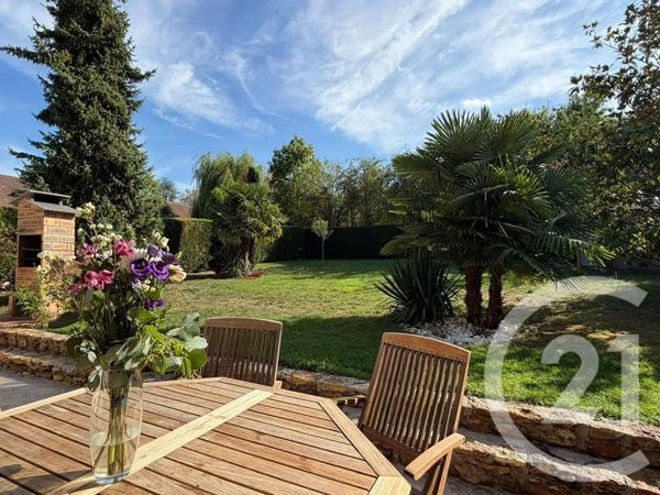 Maison à vendre  8 pièces - 209 m 2   ST FARGEAU PONTHIERRY  - 77