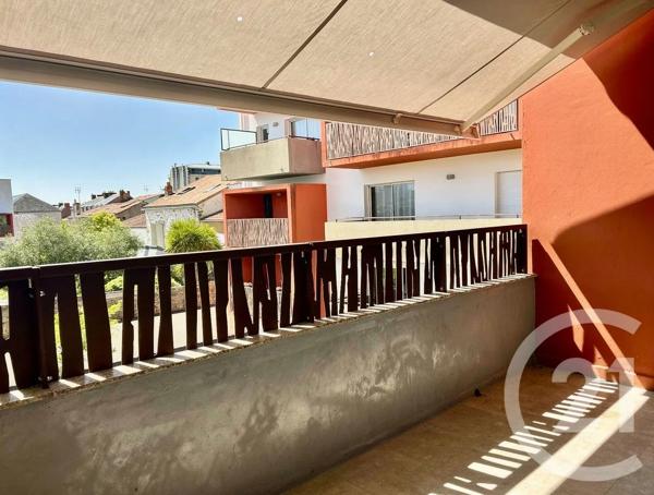 Appartement F4 à vendre  4 pièces - 86,38 m 2   LA ROCHE SUR YON  - 85