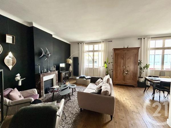 Appartement F4 à vendre  4 pièces - 86,38 m 2   LA ROCHE SUR YON  - 85