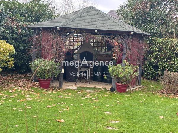 Maison à LESIGNY, 77150 - 5 pièces 152m²