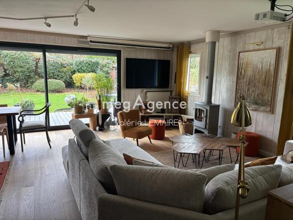 Maison à LESIGNY, 77150 - 5 pièces 152m²