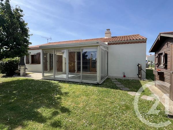 Maison à vendre  4 pièces - 89,74 m 2   ST HILAIRE DE RIEZ  - 85
