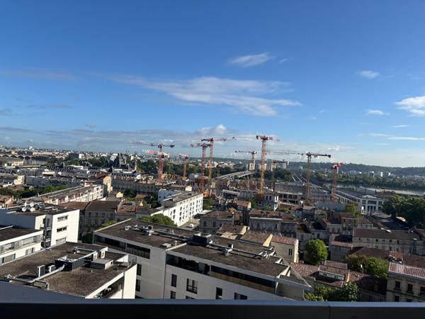 Appartement Bordeaux Gare St Jean T1 MEUBLE