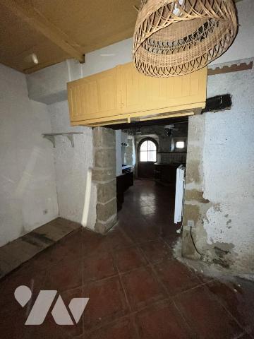 Superbe mas de village avec dépendances et jardin