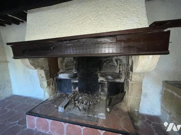 Superbe mas de village avec dépendances et jardin