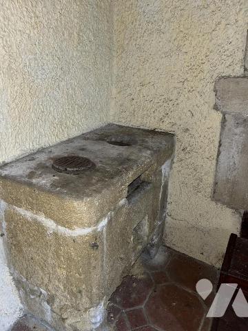 Superbe mas de village avec dépendances et jardin