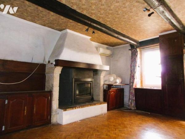 GROS MAS DE VILLAGE EN L - SECTEUR AVIGNON