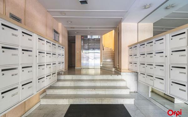 Appartement à vendre    2 pièces • 51 m2 Reims