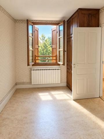 Maison à vendre 77 420 € Maurs 3 p 80 m² DPE E
