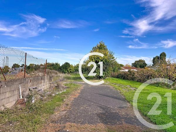 Maison à vendre  5 pièces - 115,80 m2 CHATEAUBERNARD - 16