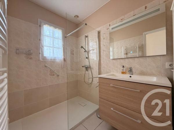 Maison à vendre  4 pièces - 60 m 2   ST HILAIRE DE RIEZ  - 85
