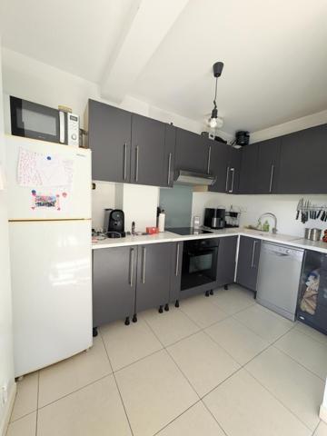 APPARTEMENT F3 avec JARDIN