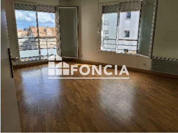 Location Appartement 3 pièces 58.8 m² - 8/12 BOULEVARD PAUL VAILLANT COUTURIER Villejuif 94800