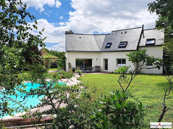 Maison à SAUTRON, 44880 - 8 pièces 200m²