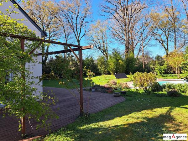 Maison à SAUTRON, 44880 - 8 pièces 200m²