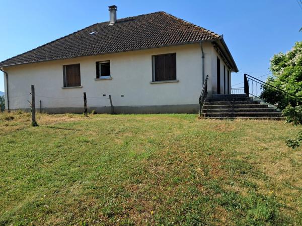 Grande maison familiale de 174 m² avec terrain de 4 160 m² – Proche Maurs