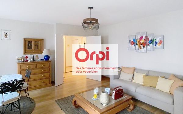 Appartement à vendre    2 pièces • 50 m2 Issy-les-Moulineaux