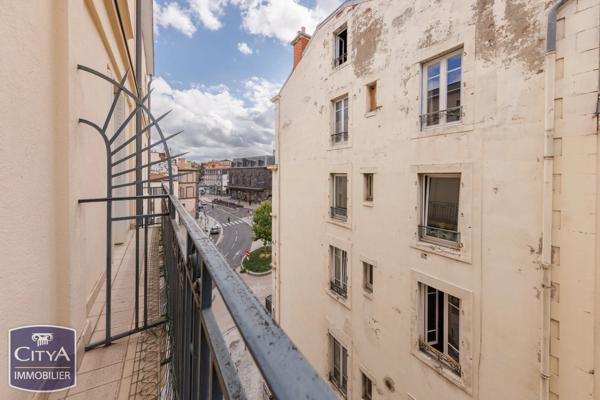 Appartement à vendre 4 pièces 94.8m² Clermont-Ferrand (63000)