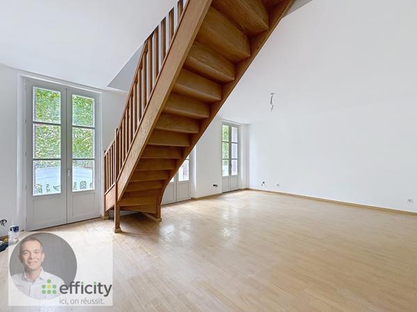 Appartement
         4 pièces
        - 90 m² Exclusivité 250 000 € *