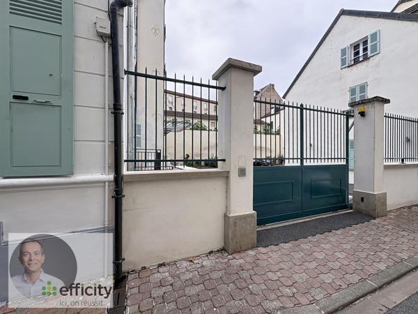 Appartement
         4 pièces
        - 90 m² Exclusivité 250 000 € *