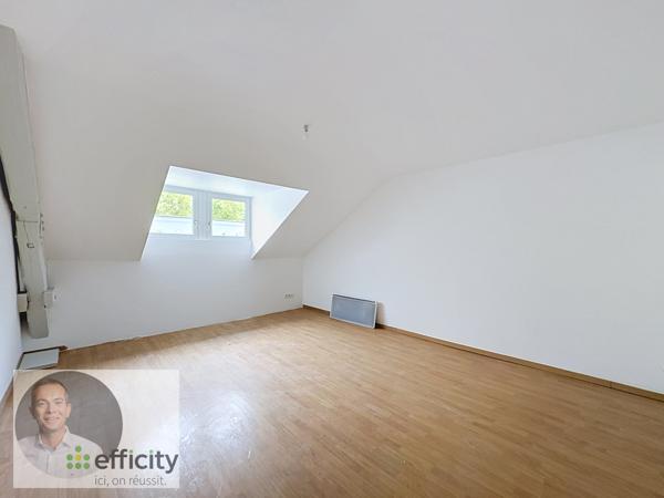 Appartement
         4 pièces
        - 90 m² Exclusivité 250 000 € *