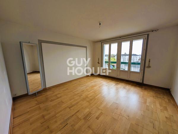 SAINT CYR/LOIRE, proche tram