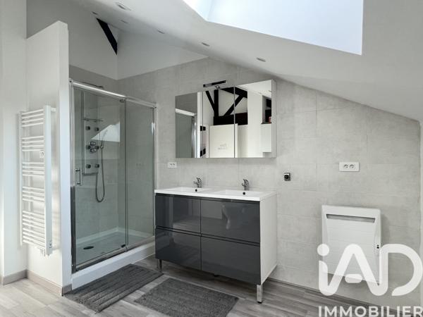 Appartement à vendre 5 pièces 150 m² Saint-Georges-de-Reneins