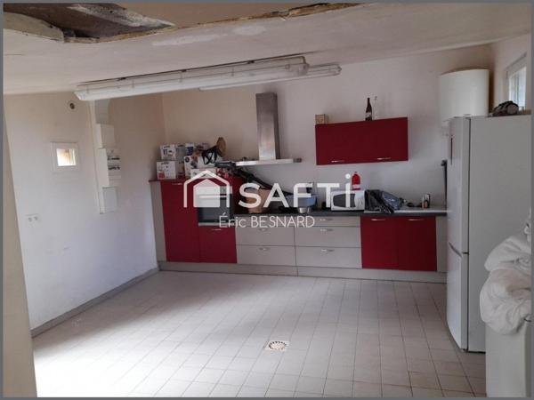 Maison plus annexe 7 pièces 168m2 environ 86200 Arçay