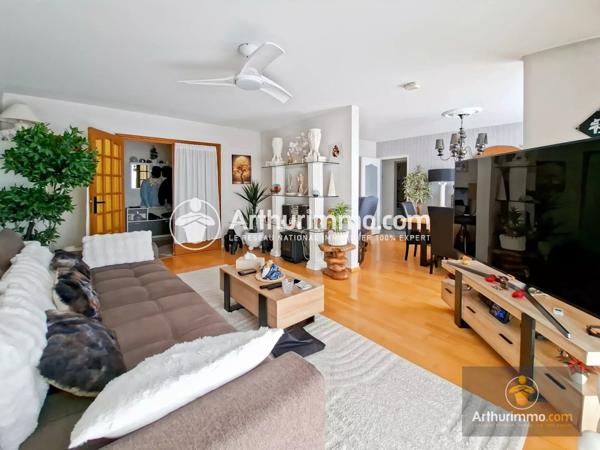 Vente Appartement 5 pièces 94 m2 à Saint-Pierre-du-Perray