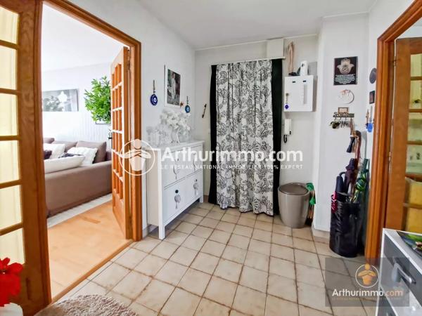 Vente Appartement 5 pièces 94 m2 à Saint-Pierre-du-Perray