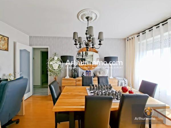 Vente Appartement 5 pièces 94 m2 à Saint-Pierre-du-Perray