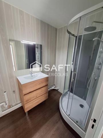 APPARTEMENT ENTIEREMENT REFAIT A NEUF