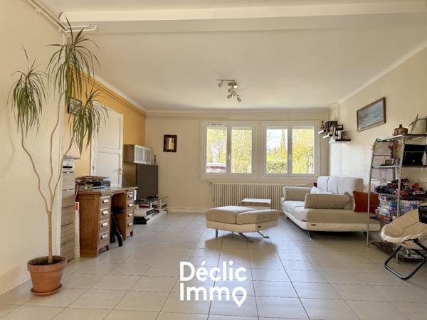 Vente maison individuelle Poitiers, 120m² 5 pièces 273 000€ avec garage