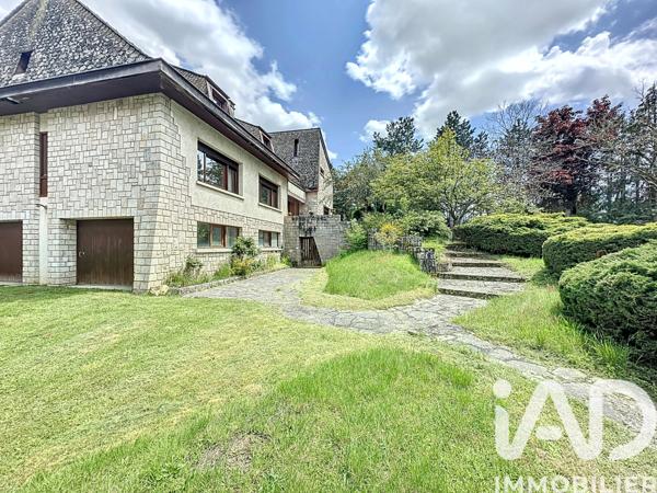 Maison à vendre 11 pièces 272 m² Le Malzieu-Ville