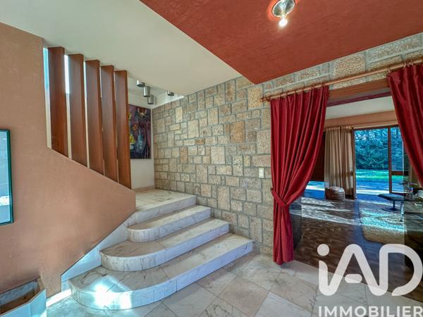 Maison à vendre 11 pièces 272 m² Le Malzieu-Ville