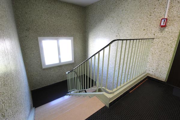 Nevers (58000) APPARTEMENT 2 CHAMBRES AVEC CAVE ET PARKING