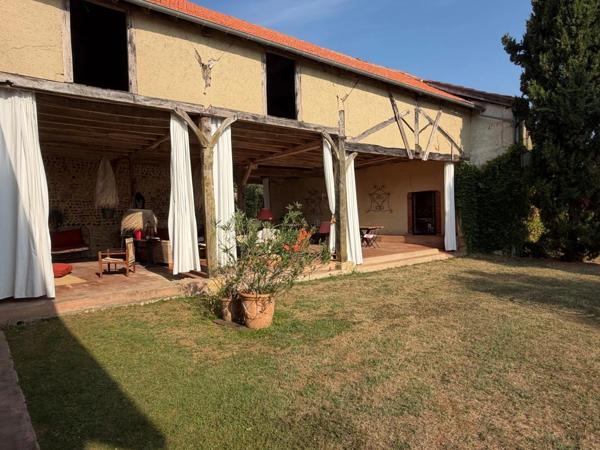 PLAISANCE DU GERS(32): élégante PROPRIETE DE CHARME et de CARACTERE XVIII-XIXs, 3,5hectares, près de Plaisance et Marciac, SANS TRAVAUX, sans vis à vis, au calme , VUE sur les coteaux, piscine