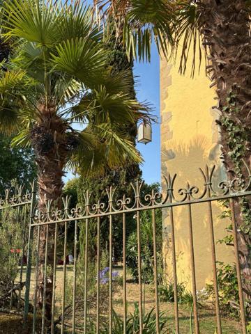 PLAISANCE DU GERS(32): élégante PROPRIETE DE CHARME et de CARACTERE XVIII-XIXs, 3,5hectares, près de Plaisance et Marciac, SANS TRAVAUX, sans vis à vis, au calme , VUE sur les coteaux, piscine