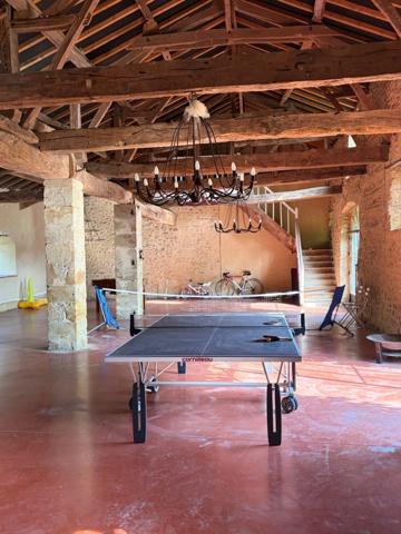 PLAISANCE DU GERS(32): élégante PROPRIETE DE CHARME et de CARACTERE XVIII-XIXs, 3,5hectares, près de Plaisance et Marciac, SANS TRAVAUX, sans vis à vis, au calme , VUE sur les coteaux, piscine